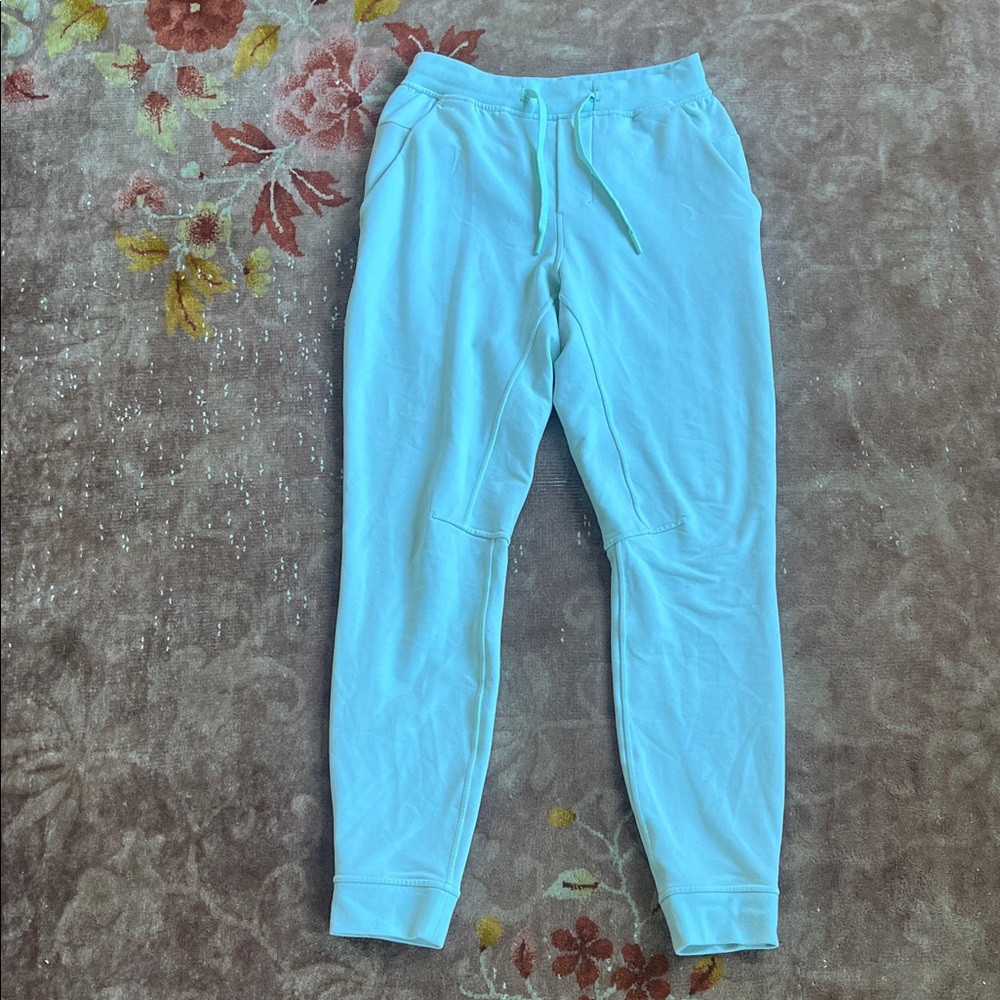 Lululemon Like New Pale Mint Green Jogger Pants